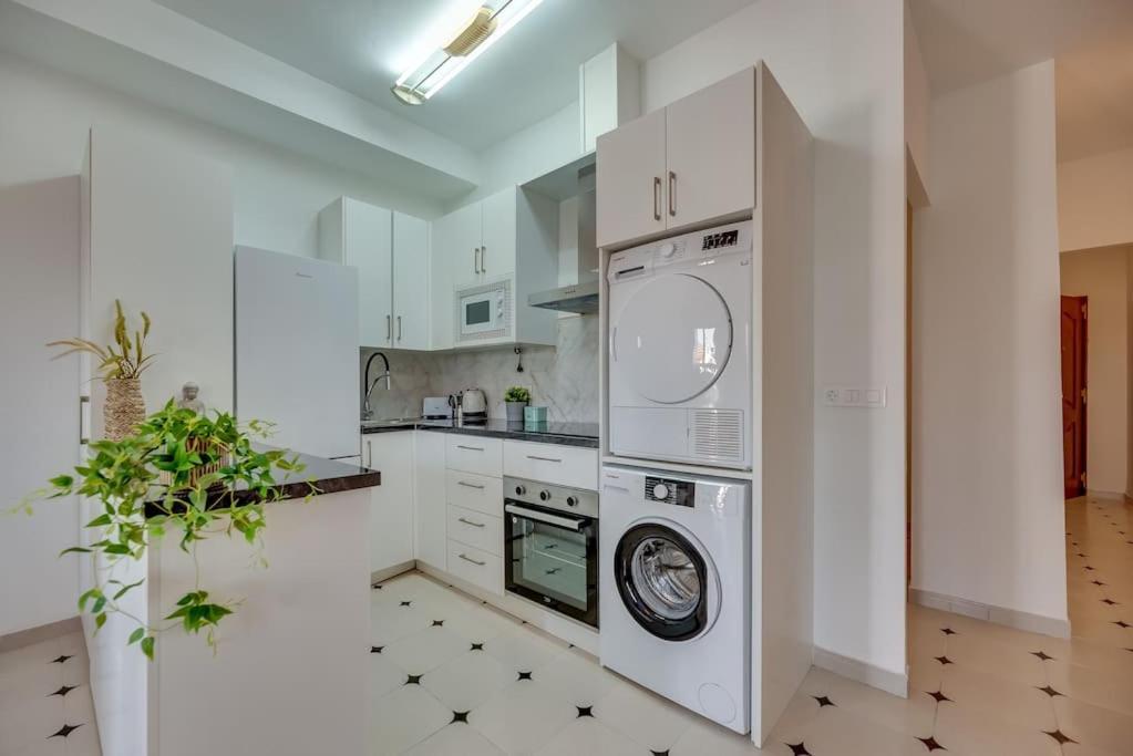 Lxr La Perla Renovated 2hab. Appartamento Benalmádena