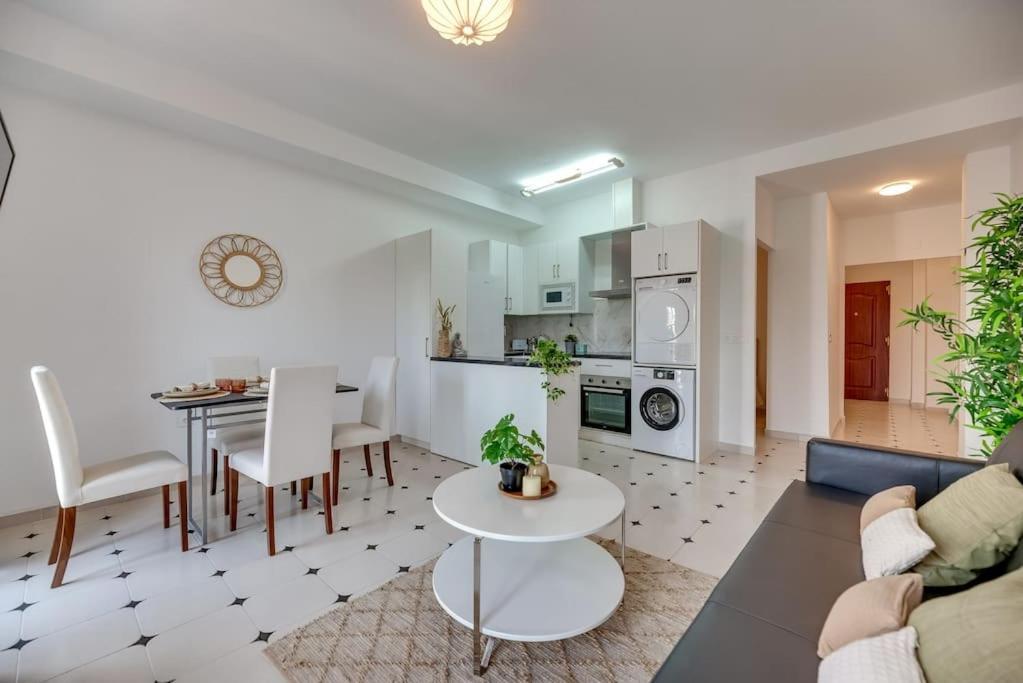 Lxr La Perla Renovated 2hab. Appartamento